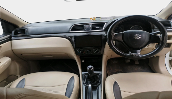 2017 Maruti Ciaz SIGMA DIESEL 1.3, Diesel, Manual, 58,986 km, interior