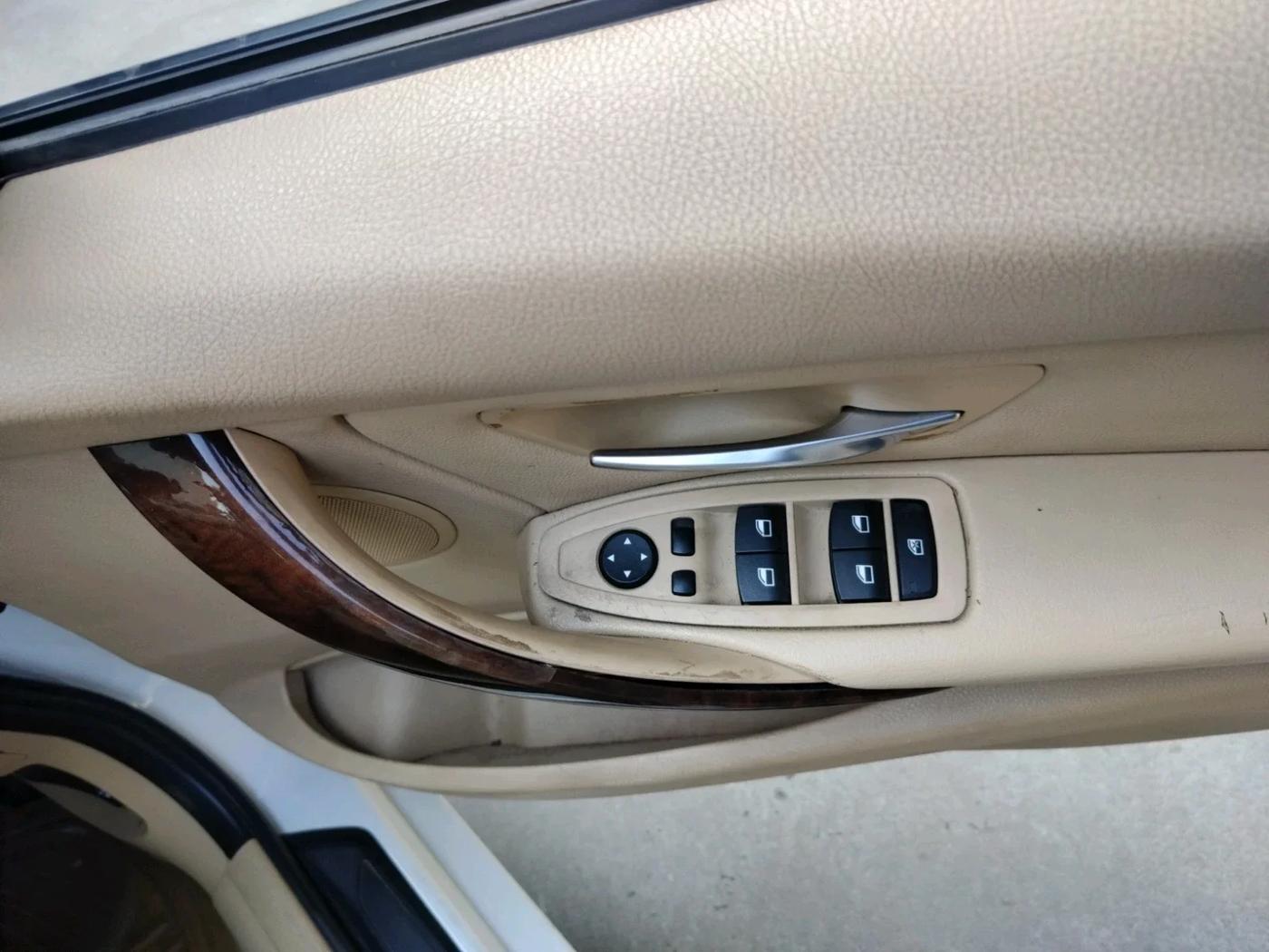 2012 BMW 3 Series 320d, Diesel, Automatic, 71,659 km, interior