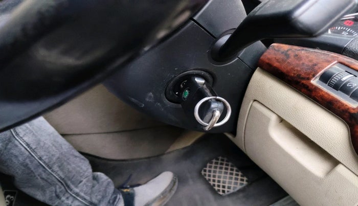 2011 Skoda Laura AMBIENTE 2.0 TDI CR AT, Diesel, Automatic, 80,116 km, interior