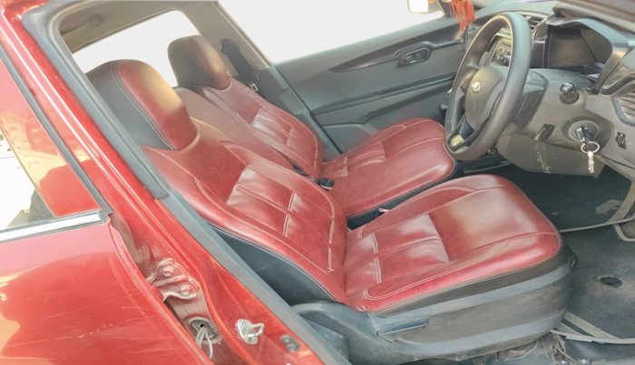 2017 Mahindra KUV 100 NXT K2 P 6 STR, Petrol, Manual, 1,20,305 km, interior