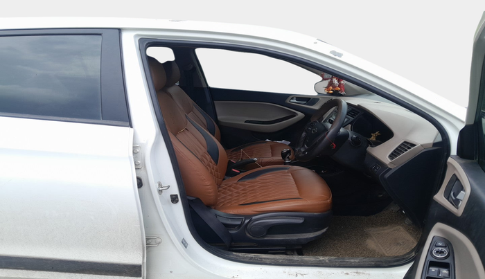 2016 Hyundai Elite i20 ASTA 1.4 CRDI (O), Diesel, Manual, 1,48,682 km, interior