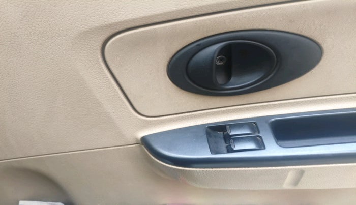 2012 Chevrolet Spark LS 1.0, Petrol, Manual, 45,593 km, interior