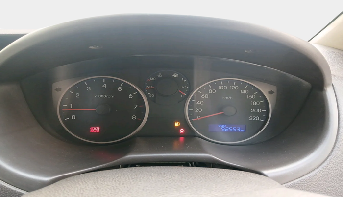 2010 Hyundai i20 MAGNA 1.2, Petrol, Manual, 92,553 km, interior