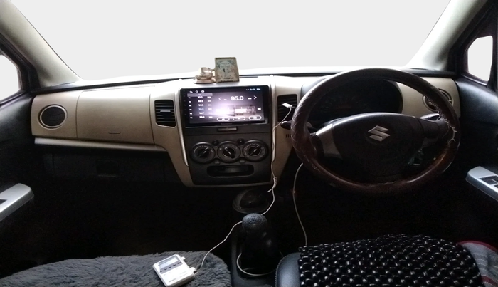 2017 Maruti Wagon R 1.0 LXI CNG, Petrol, Manual, 1,65,268 km, interior