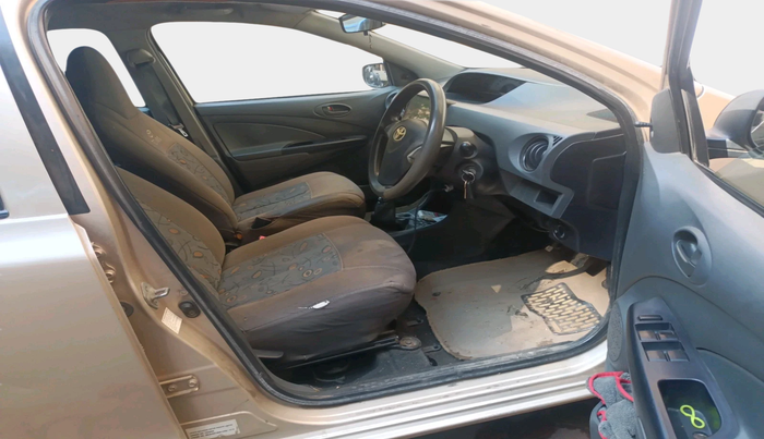 2012 Toyota Etios GD, Diesel, Manual, 1,99,125 km, interior