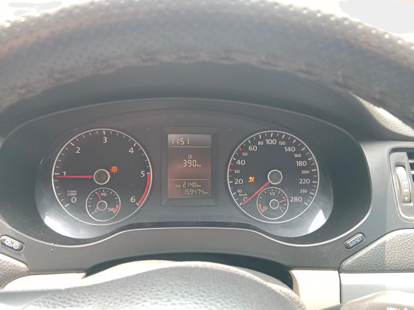 2012 Volkswagen Jetta TRENDLINE TDI, Diesel, Manual, 1,59,474 km, interior