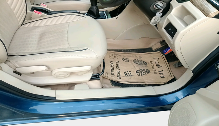 2020 Maruti Ciaz DELTA 1.5 SHVS MT PETROL, Petrol, Manual, 35,236 km, interior