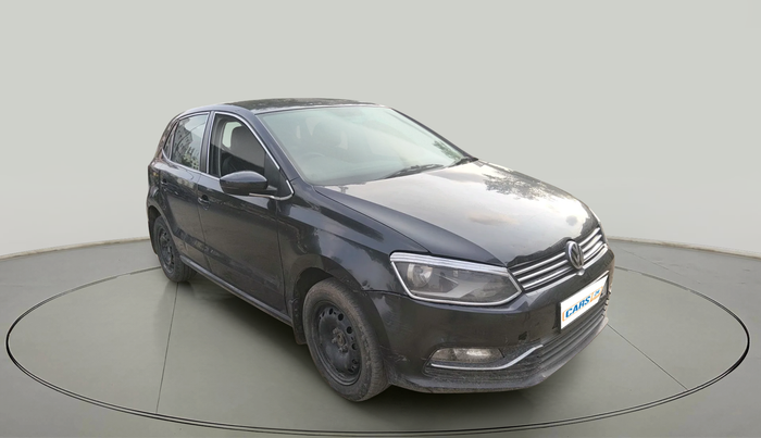 2016 Volkswagen Polo COMFORTLINE 1.5L, Diesel, Manual, 1,42,127 km, exterior