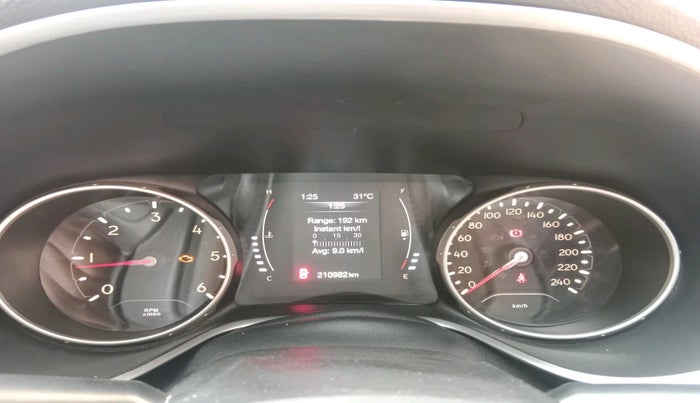 2018 Jeep Compass LIMITED 2.0 DIESEL, Diesel, Manual, 2,10,982 km, interior