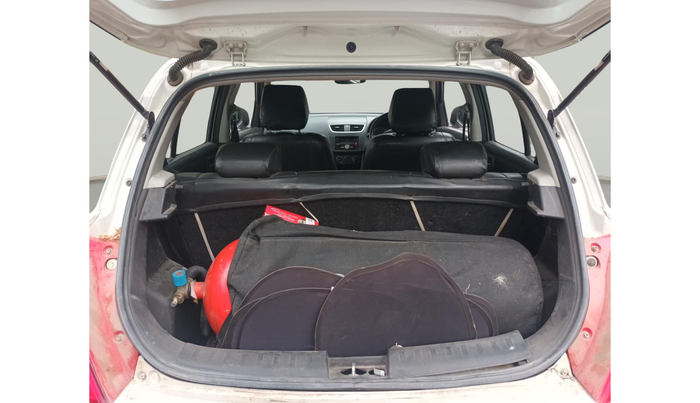 2014 Maruti Swift VXI, Petrol, Manual, 98,381 km, exterior