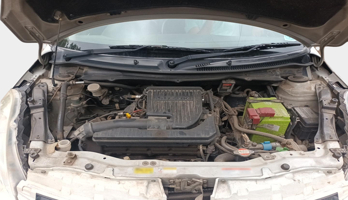 2014 Maruti Swift VXI, Petrol, Manual, 98,381 km, exterior