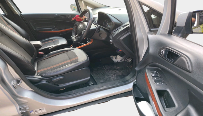 2021 Ford Ecosport TITANIUM 1.5L SPORTS(SUNROOF) DIESEL, Diesel, Manual, 68,131 km, interior