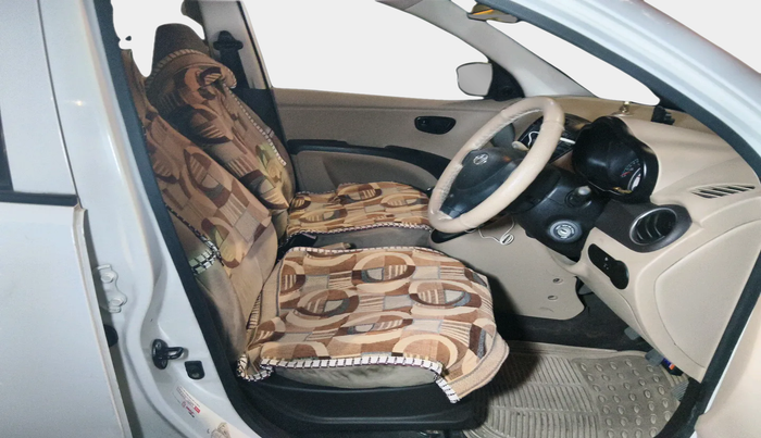 2010 Hyundai i10 MAGNA 1.1, Petrol, Manual, 66,613 km, interior