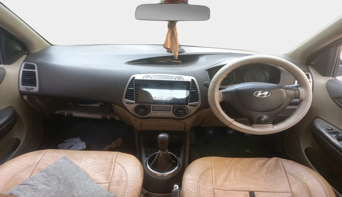 2011 Hyundai i20 MAGNA 1.4 CRDI, Diesel, Manual, 1,30,551 km, interior