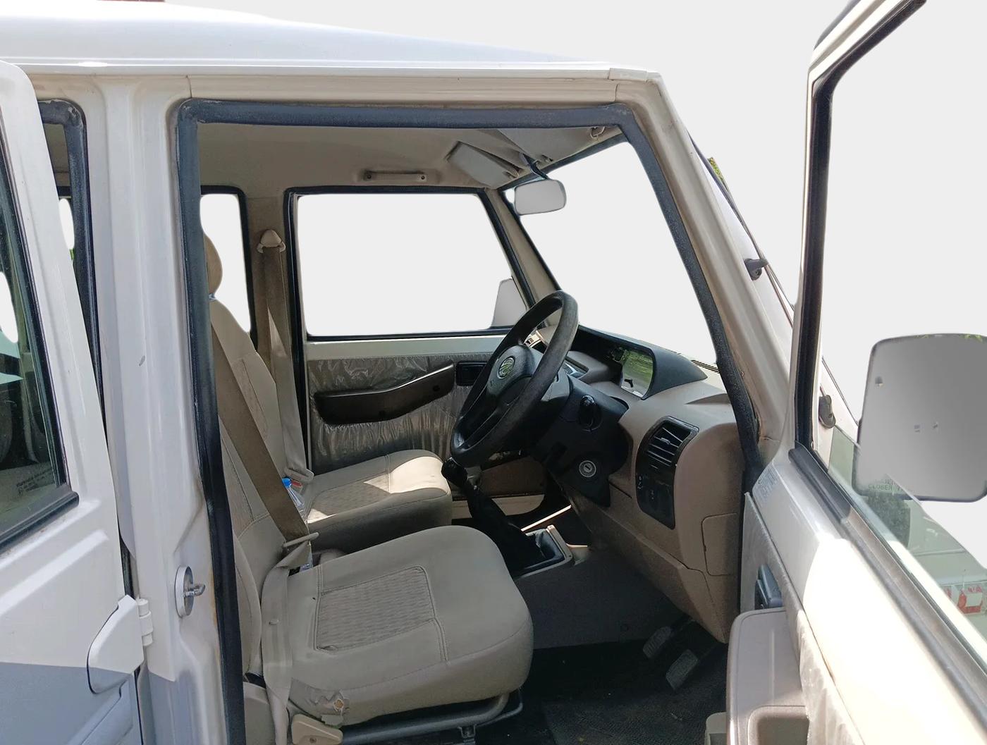 2021 Mahindra Bolero B6, Diesel, Manual, 1,11,746 km, interior