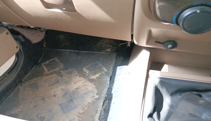 2021 Mahindra Bolero B6, Diesel, Manual, 1,11,746 km, interior