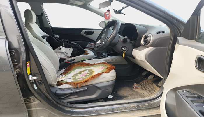 2024 Hyundai GRAND I10 NIOS MAGNA 1.2 KAPPA VTVT CNG, Petrol, Manual, 27,836 km, interior