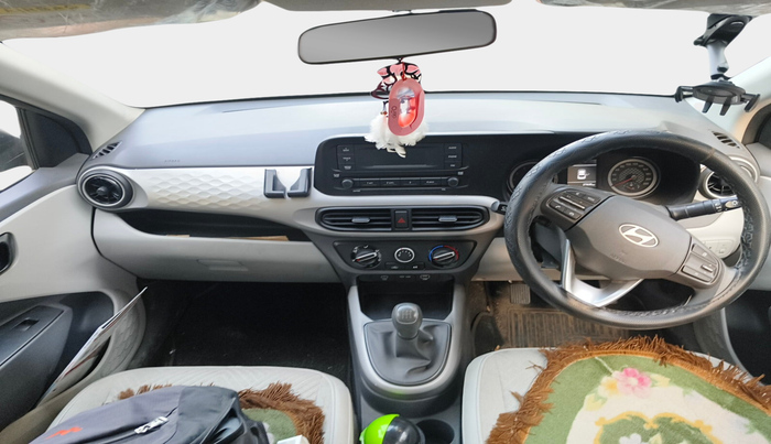 2024 Hyundai GRAND I10 NIOS MAGNA 1.2 KAPPA VTVT CNG, Petrol, Manual, 27,836 km, interior