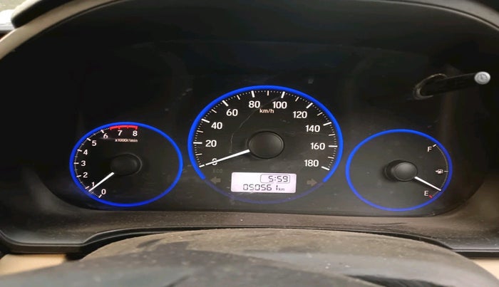 2016 Honda Amaze 1.2L I-VTEC S, Petrol, Manual, 50,561 km, interior