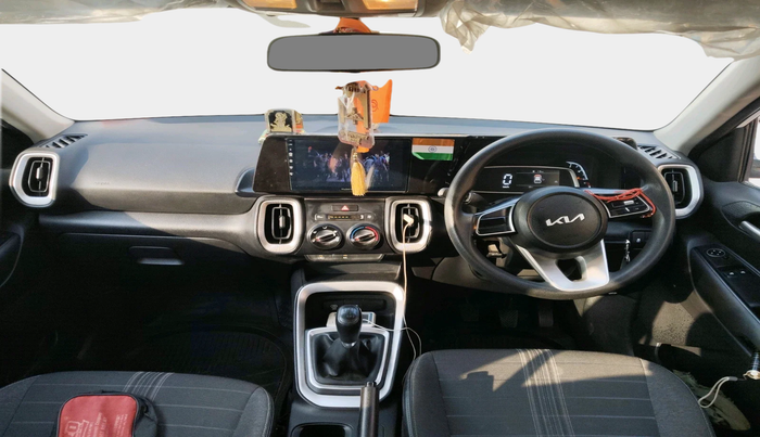 2024 KIA SONET HTE (O) 1.5 Diesel MT, Diesel, Manual, 19,858 km, interior