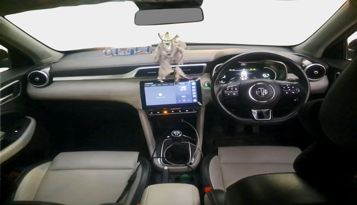 2023 MG ASTOR  SHARP 1.5 MT IVORY , Petrol, Manual, 45,636 km, interior