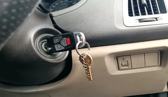 2014 Hyundai i20 SPORTZ 1.2, Petrol, Manual, 75,594 km, interior