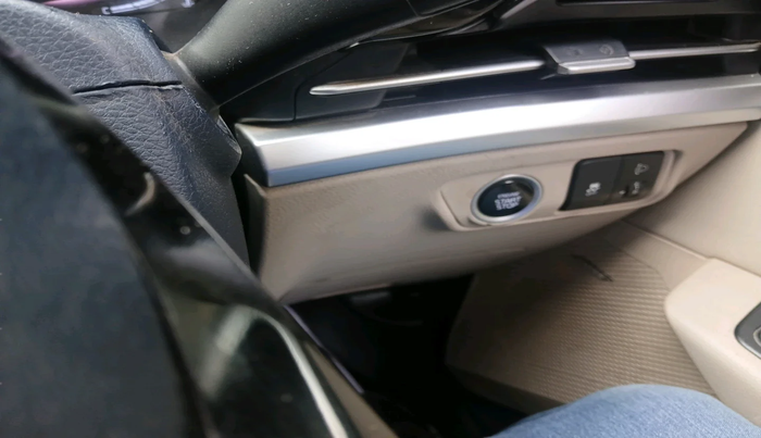 2022 KIA CARENS LUXURY PLUS 1.5 DIESEL AT 6 STR, Diesel, Automatic, 62,200 km, interior