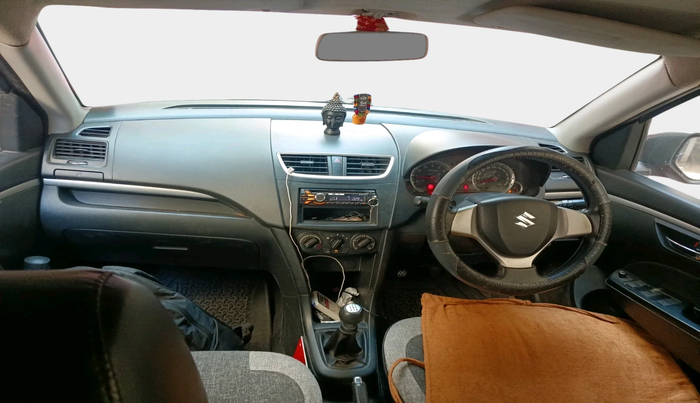 2013 Maruti Swift VXI, Petrol, Manual, 76,114 km, interior