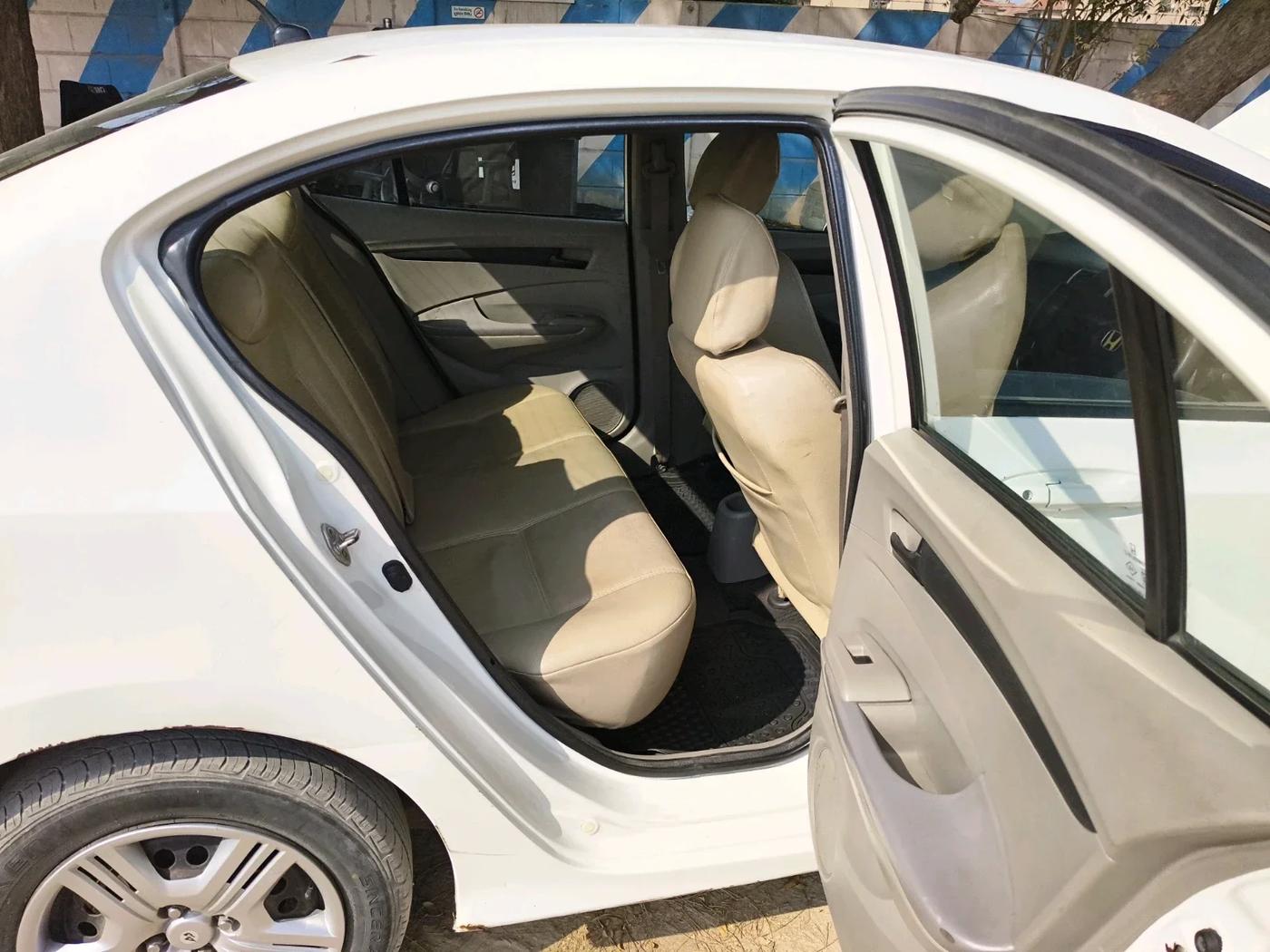 2011 Honda City 1.5L I-VTEC E MT, CNG, Manual, 71,770 km, interior