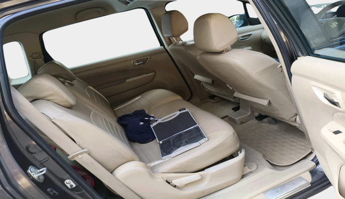 2014 Maruti Ertiga ZDI, Diesel, Manual, 99,810 km, interior