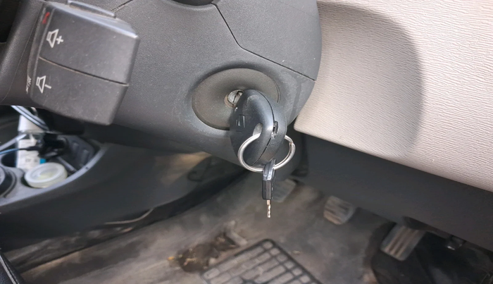 2015 Renault Duster 85 PS RXL DIESEL, Diesel, Manual, 1,76,165 km, interior