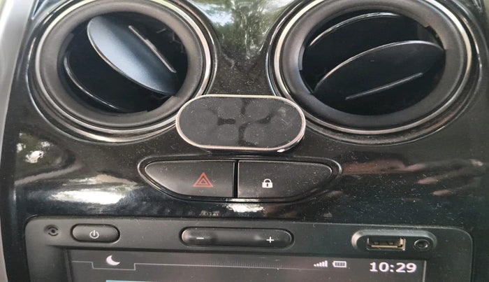 2018 Renault Duster 110 PS RXZ 4X2 AMT DIESEL, Diesel, Automatic, 1,04,721 km, interior