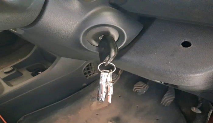 2016 Renault Kwid RXL, Petrol, Manual, 85,745 km, interior