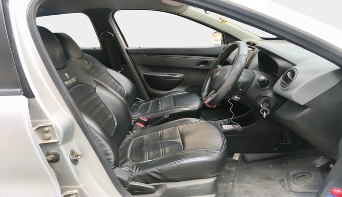 2017 Renault Kwid RXT 1.0 AMT (O), Petrol, Automatic, 1,46,838 km, interior