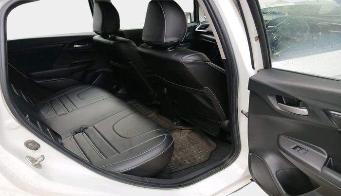 2018 Honda WR-V 1.5L I-DTEC S MT, Diesel, Manual, 96,699 km, interior