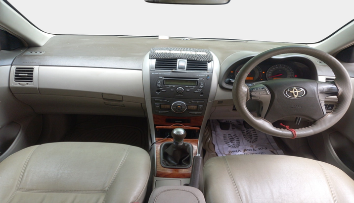 2010 Toyota Corolla Altis G DIESEL, Diesel, Manual, 1,36,054 km, interior