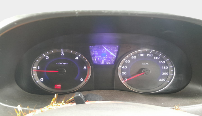 2013 Hyundai Verna FLUIDIC 1.6 EX CRDI AT, Diesel, Automatic, 90,726 km, interior