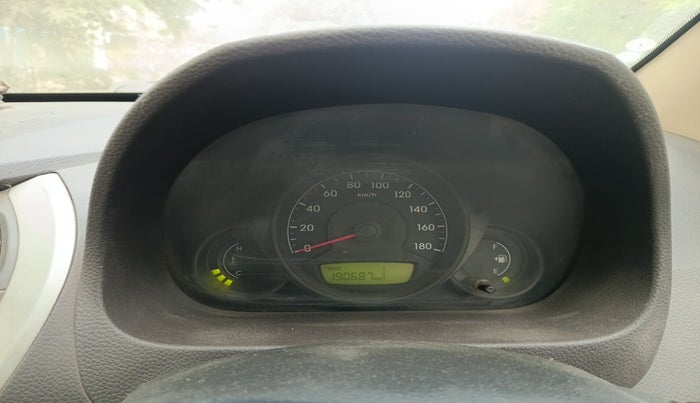2017 Hyundai Eon ERA +, Petrol, Manual, 1,90,687 km, interior