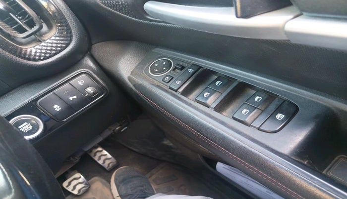 2020 KIA SONET GTX PLUS 1.5, Diesel, Manual, 1,24,139 km, interior