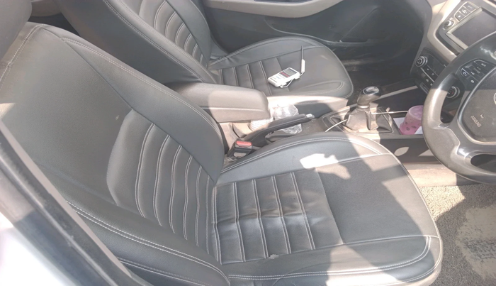 2018 Hyundai Elite i20 ASTA 1.2, Petrol, Manual, 1,48,100 km, interior