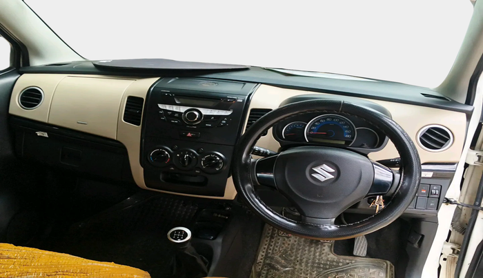 2018 Maruti Wagon R 1.0 LXI, Petrol, Manual, 1,28,126 km, interior