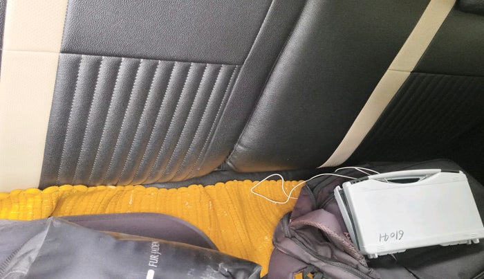 2018 Maruti Wagon R 1.0 LXI, Petrol, Manual, 1,28,126 km, interior