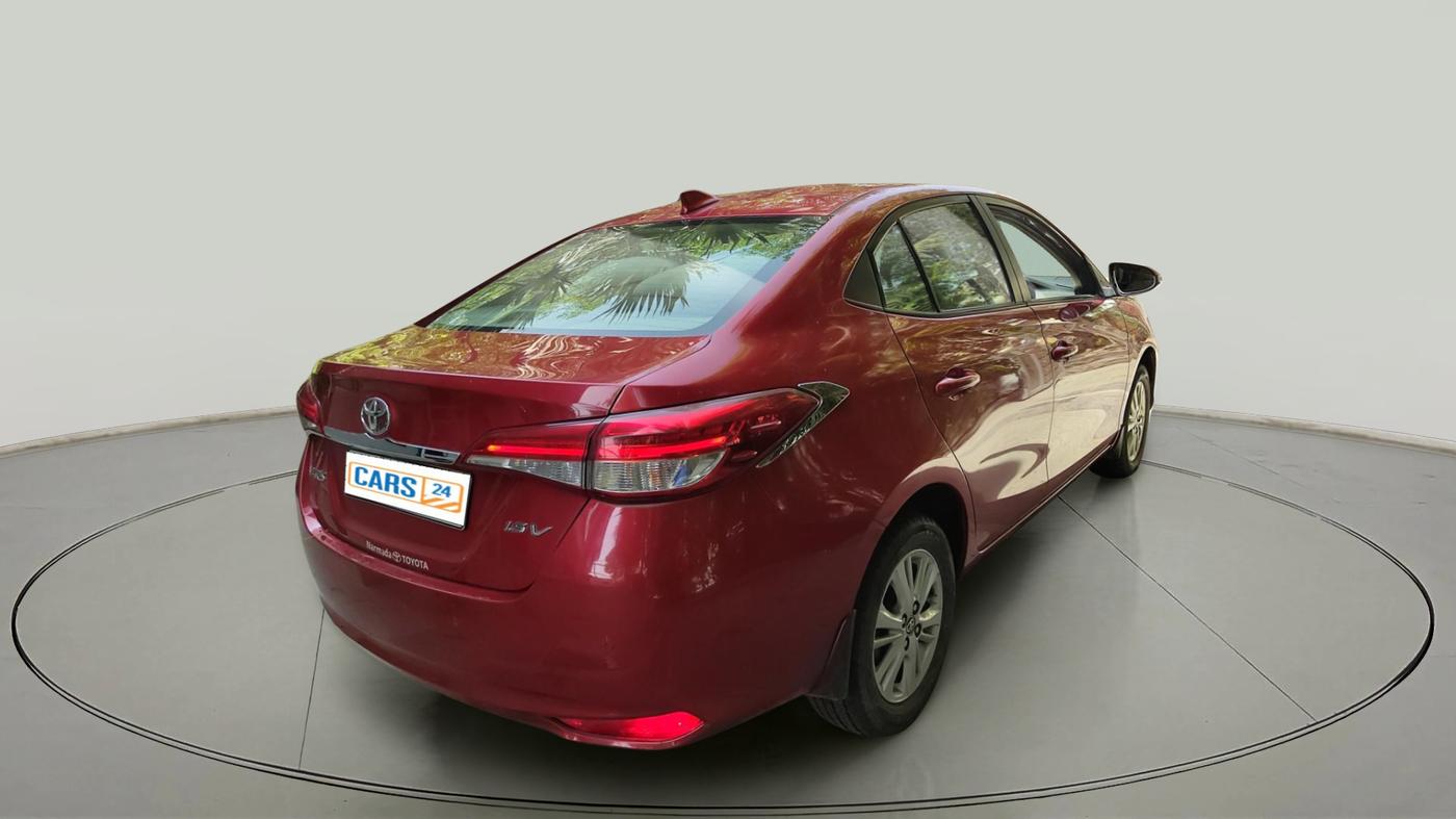 2018 Toyota YARIS V CVT, Petrol, Automatic, 57,236 km, exterior