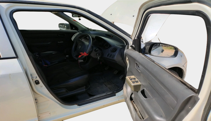 2010 Maruti Swift Dzire LXI, Petrol, Manual, 62,801 km, interior