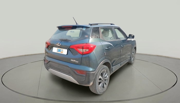 2022 Mahindra XUV300 W8 (O) 1.2 PETROL, Petrol, Manual, 56,000 km, exterior