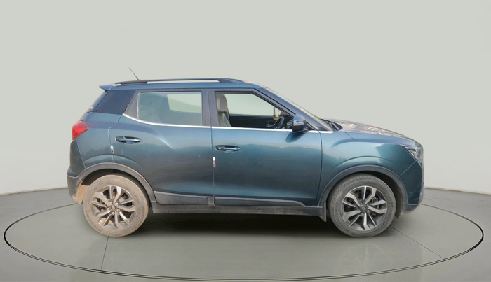 2022 Mahindra XUV300 W8 (O) 1.2 PETROL, Petrol, Manual, 56,000 km, exterior