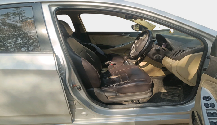 2012 Hyundai Verna FLUIDIC 1.4 VTVT, Petrol, Manual, 1,18,715 km, interior