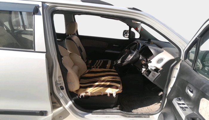 2015 Maruti Wagon R 1.0 VXI, Petrol, Manual, 2,32,484 km, interior