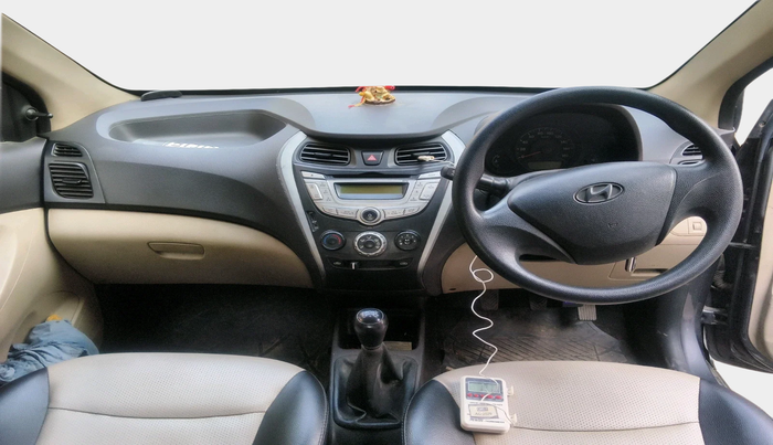 2014 Hyundai Eon ERA +, Petrol, Manual, 1,00,424 km, interior