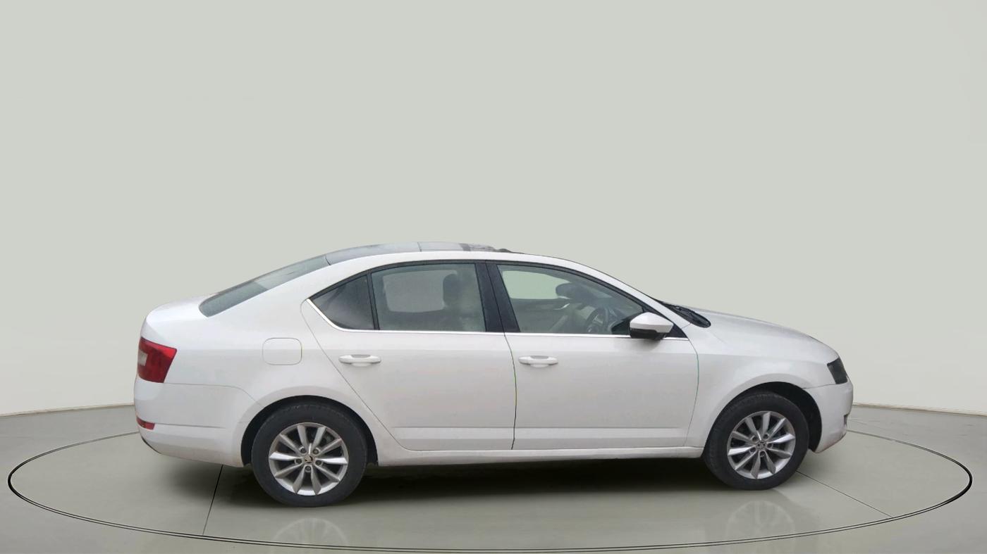 2016 Skoda Octavia Elegance 2.0 TDI AT, Diesel, Automatic, 1,45,000 km, exterior